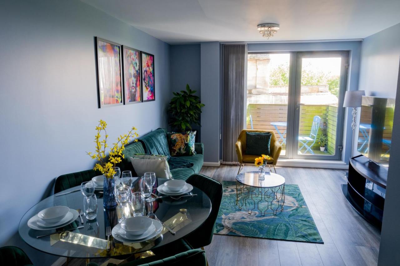 Pahuna Ghar Birmigham City 2 Bedroom Apartment- Short To Mid Term Let-Free Secure Parking Birmingham Kültér fotó
